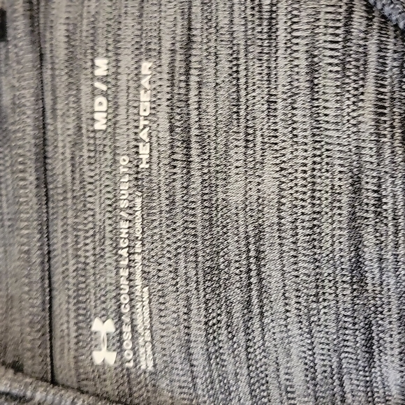 Lot of 2 Under Armour lightweight hoodies sz M - Picture 3 of 7